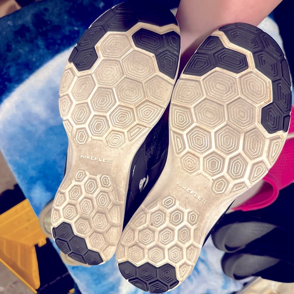 Women’s Nike flex trainer 5, size 9. - Picture 4 of 4